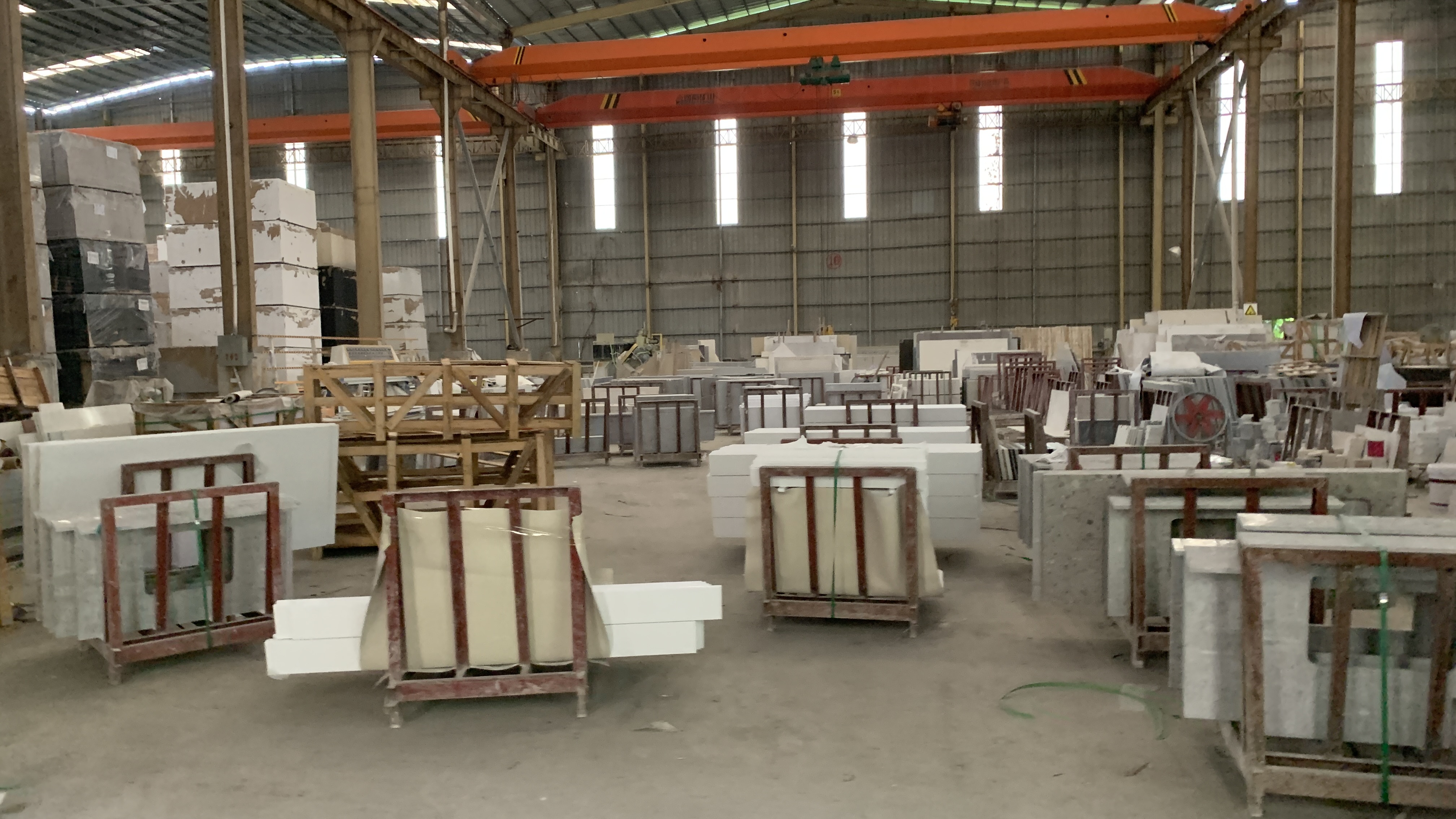 Workshop production reference 18 for stone fabrication and export preparation